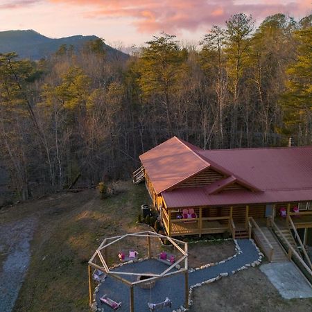 Pink Pines Avantstay Luxury Aesthetic Dream Home Indoor Pool Hot Tub Pigeon Forge Eksteriør bilde