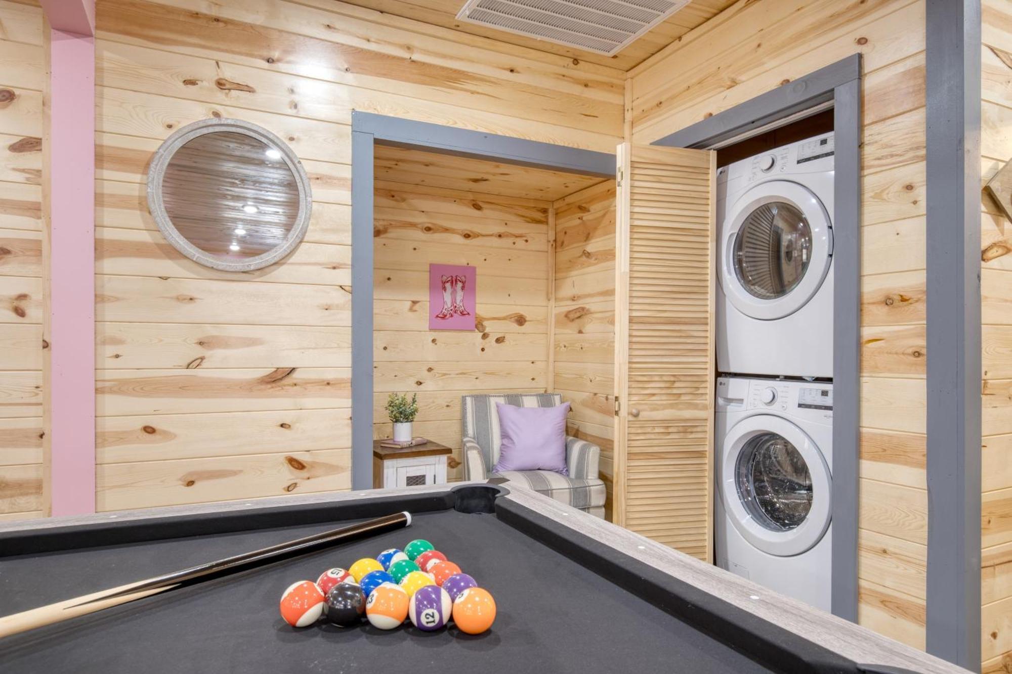 Pink Pines Avantstay Luxury Aesthetic Dream Home Indoor Pool Hot Tub Pigeon Forge Eksteriør bilde