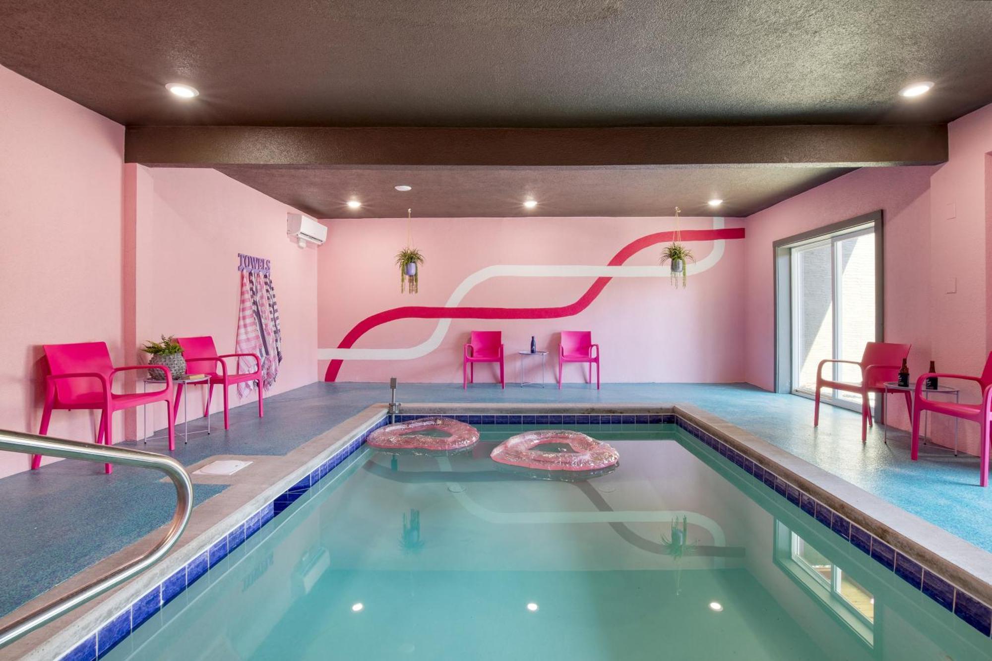 Pink Pines Avantstay Luxury Aesthetic Dream Home Indoor Pool Hot Tub Pigeon Forge Eksteriør bilde