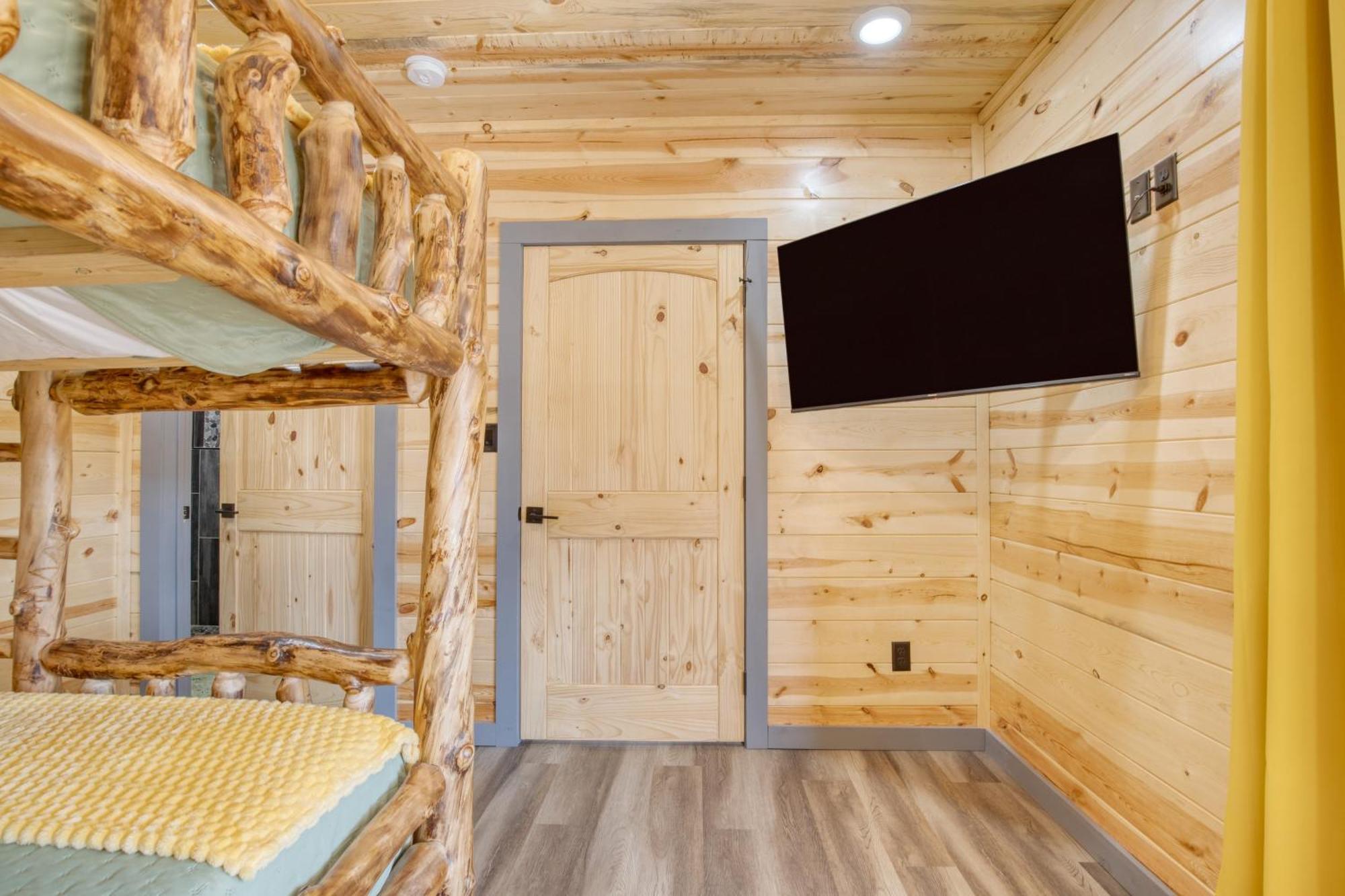 Pink Pines Avantstay Luxury Aesthetic Dream Home Indoor Pool Hot Tub Pigeon Forge Eksteriør bilde