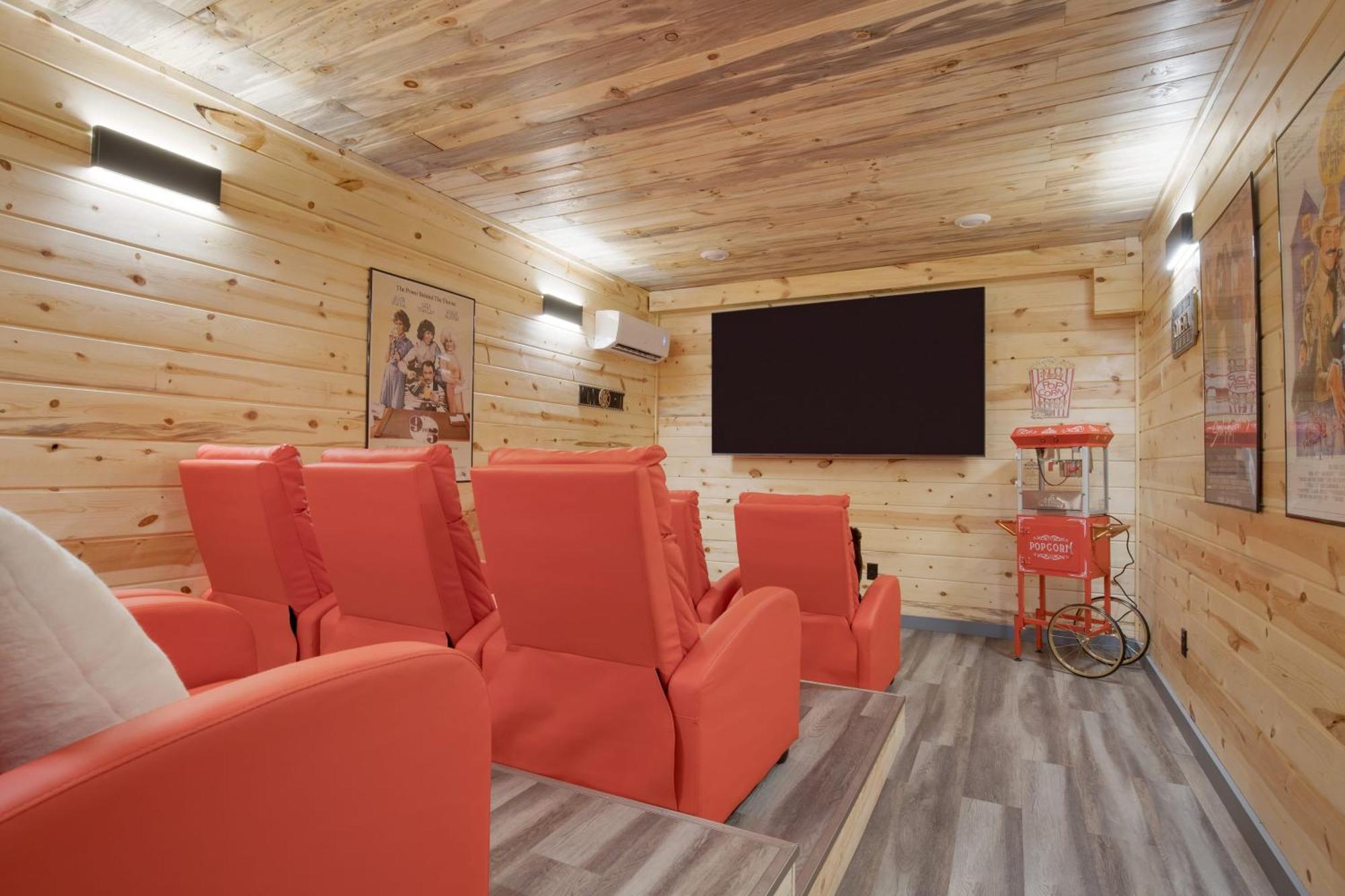 Pink Pines Avantstay Luxury Aesthetic Dream Home Indoor Pool Hot Tub Pigeon Forge Eksteriør bilde